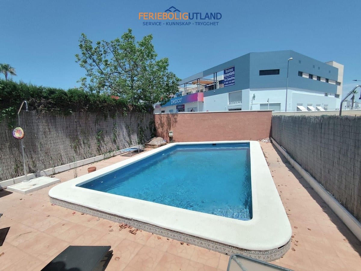 3 bedroom Townhouse for sale in La Zenia with pool garage - € 294,000 (Ref: 10012264)