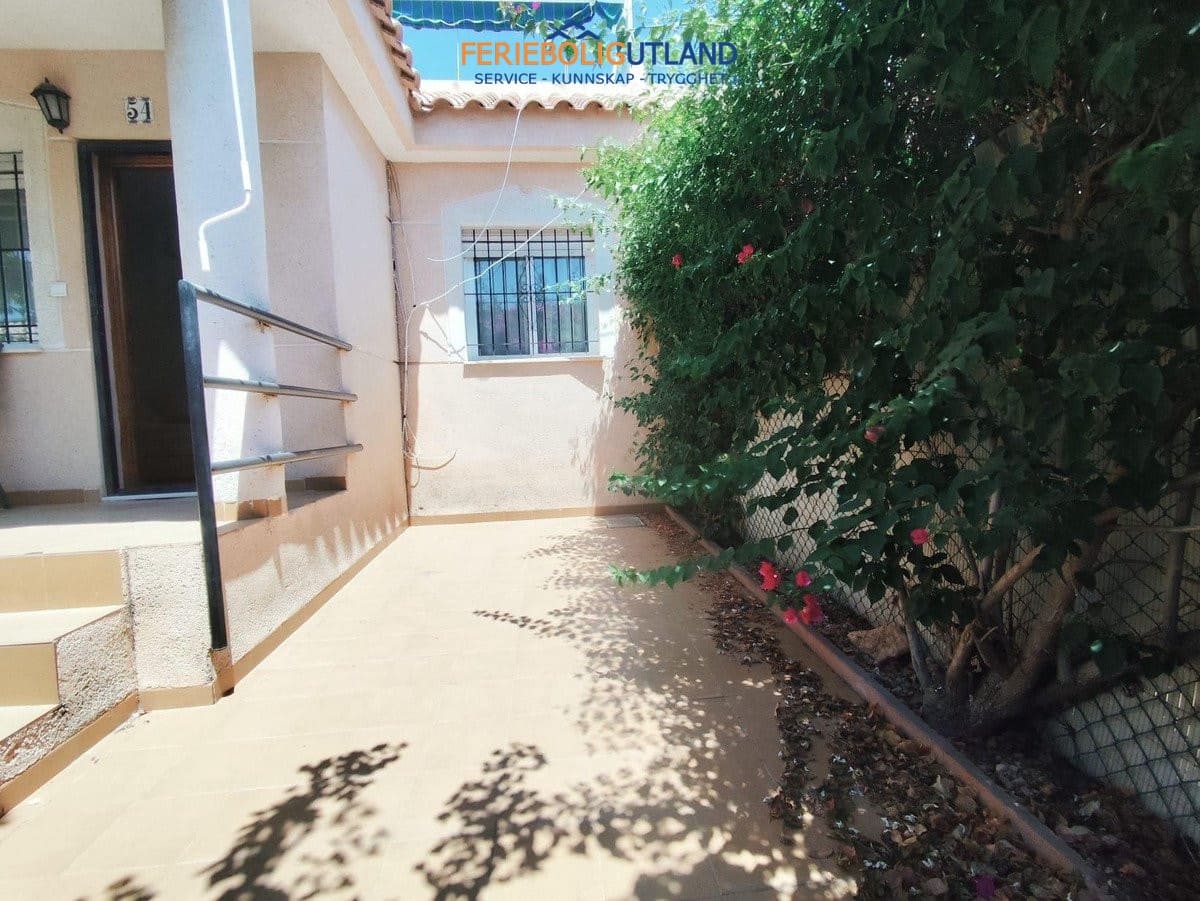 3 bedroom Townhouse for sale in La Zenia with pool garage - € 294,000 (Ref: 10012264)