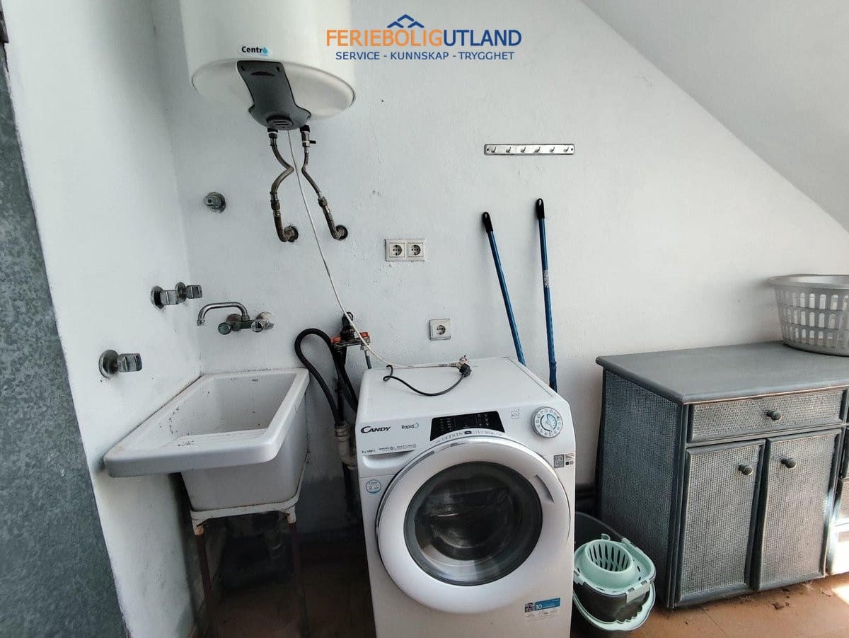 3 bedroom Townhouse for sale in La Zenia with pool garage - € 294,000 (Ref: 10012264)