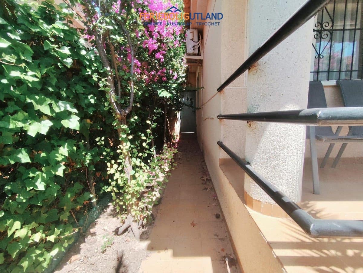3 bedroom Townhouse for sale in La Zenia with pool garage - € 294,000 (Ref: 10012264)