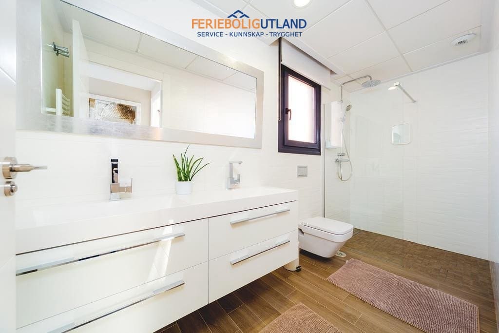 5 soveværelse Villa til salg i Aguas Nuevas med swimmingpool - € 559.000 (Ref: 10012265)
