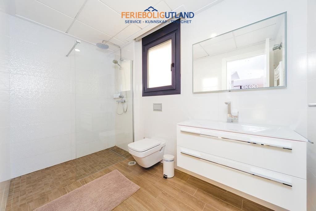 5 soveværelse Villa til salg i Aguas Nuevas med swimmingpool - € 559.000 (Ref: 10012265)
