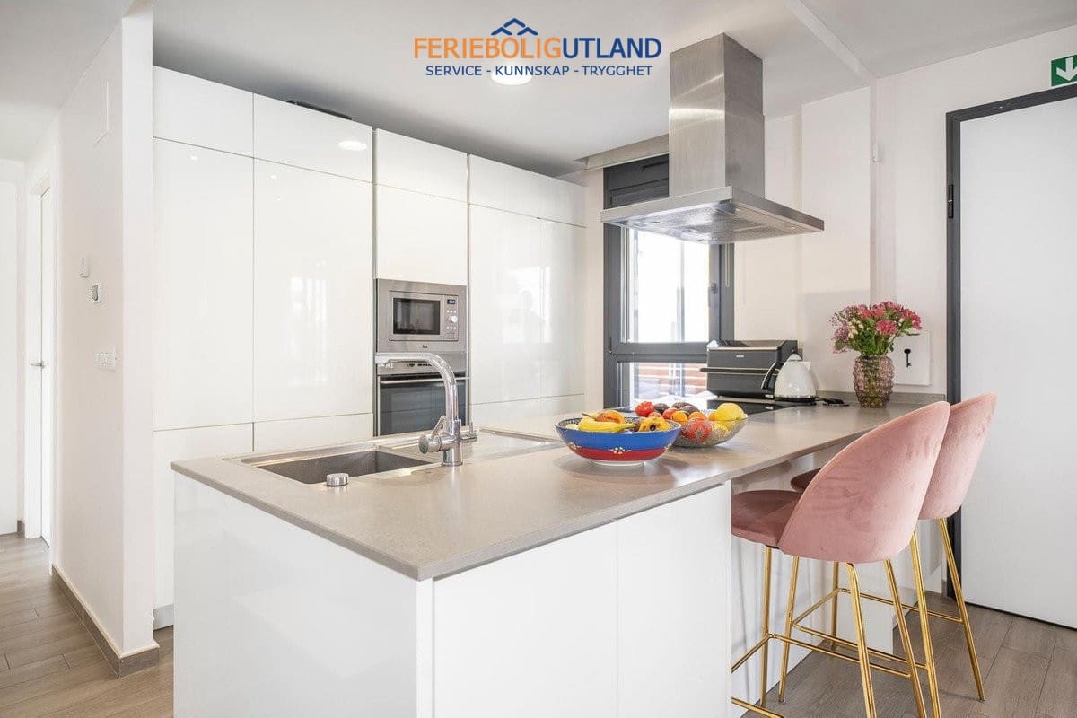 5 soveværelse Villa til salg i Aguas Nuevas med swimmingpool - € 559.000 (Ref: 10012265)