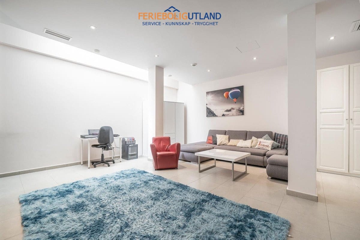 5 soveværelse Villa til salg i Aguas Nuevas med swimmingpool - € 559.000 (Ref: 10012265)
