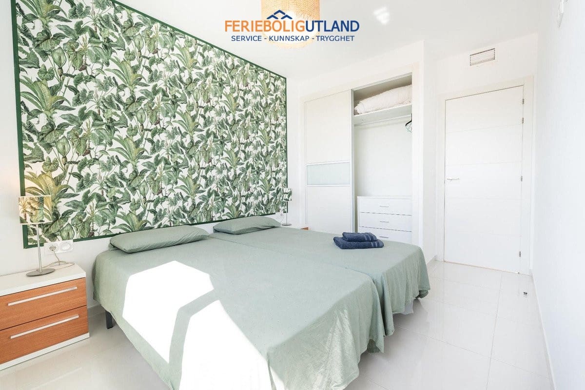 3 sypialnia Penthouse na sprzedaż w Orihuela Costa z basenem garażem - 810 000 € (Ref: 10012268)