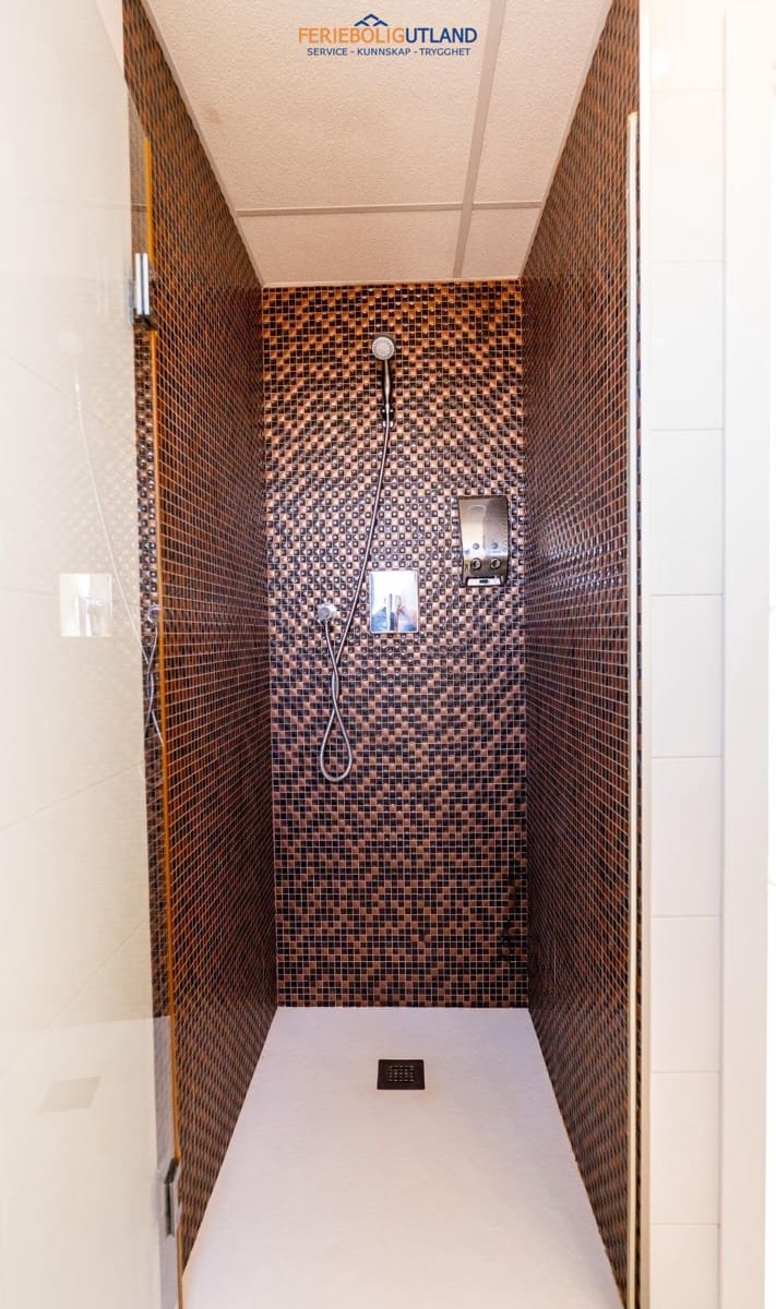 3 sypialnia Penthouse na sprzedaż w Orihuela Costa z basenem garażem - 810 000 € (Ref: 10012268)