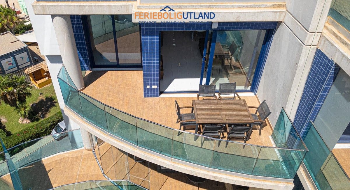 3 sypialnia Penthouse na sprzedaż w Orihuela Costa z basenem garażem - 810 000 € (Ref: 10012268)