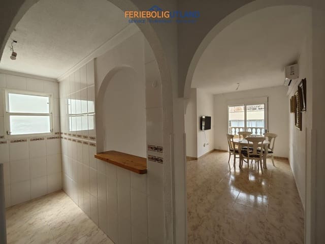 2 soveværelse Lejlighed til salg i Centro - Muelle Pesquero, Torrevieja - € 149.000 (Ref: 10012269)