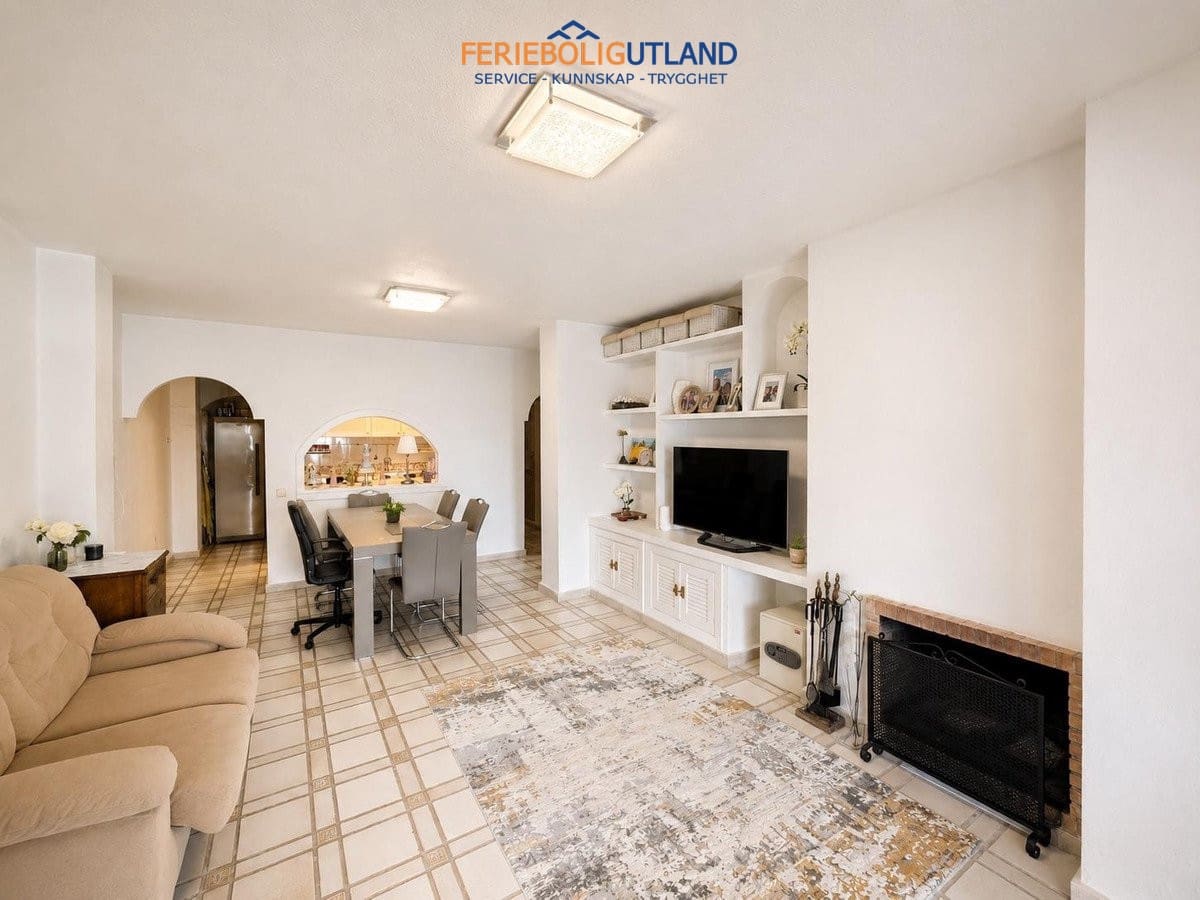 2 soverom Leilighet til salgs i Villamartin - € 190 000 (Ref: 10012270)