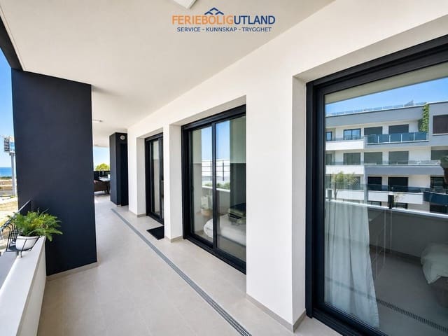 3 chambre Appartement à vendre à Playa Flamenca, Orihuela avec piscine garage - 485 000 € (Ref: 10012271)