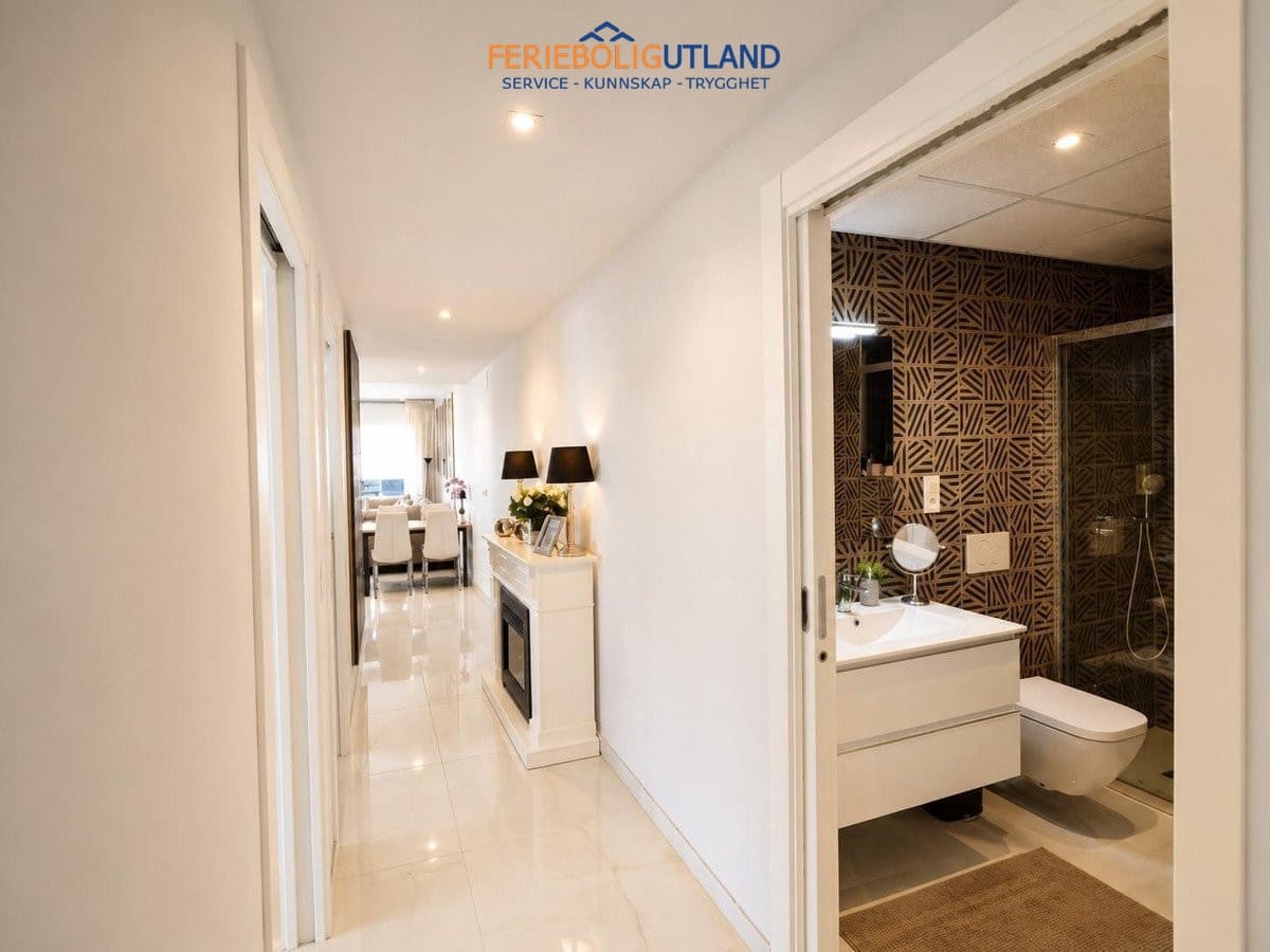 3 chambre Appartement à vendre à Playa Flamenca avec piscine garage - 485 000 € (Ref: 10012271)
