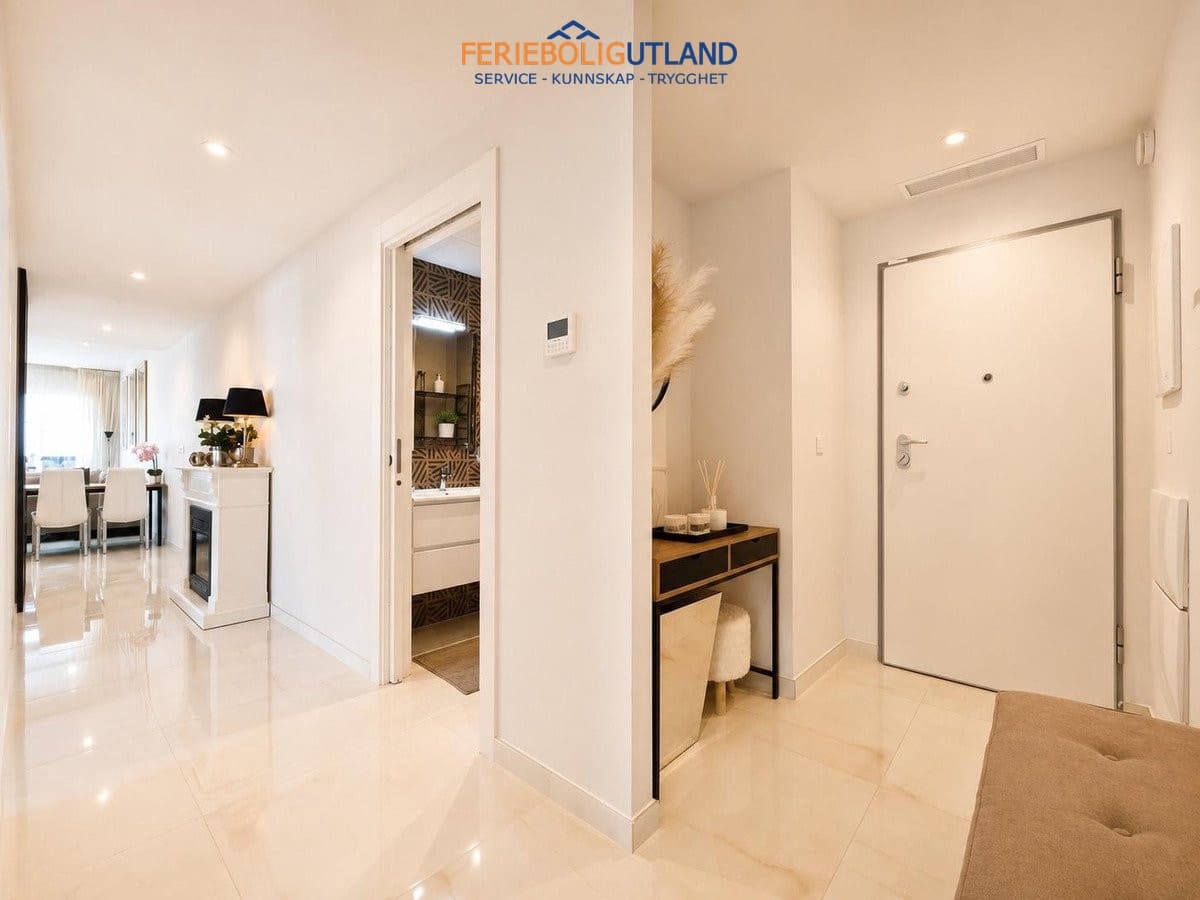 3 chambre Appartement à vendre à Playa Flamenca avec piscine garage - 485 000 € (Ref: 10012271)