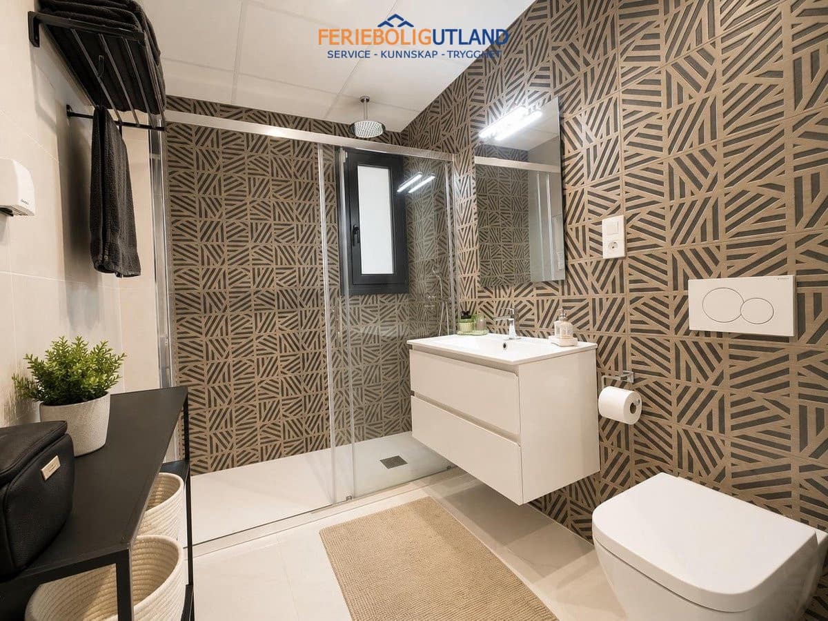 3 chambre Appartement à vendre à Playa Flamenca avec piscine garage - 485 000 € (Ref: 10012271)