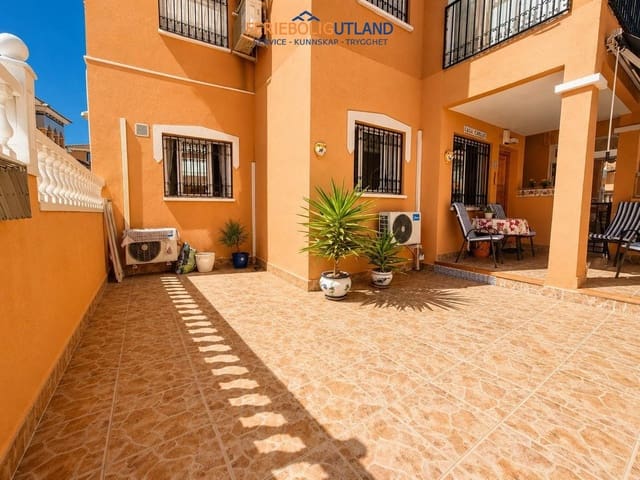 2 sypialnia Bungalow na sprzedaż w Playa Flamenca, Orihuela z basenem garażem - 159 000 € (Ref: 10012272)