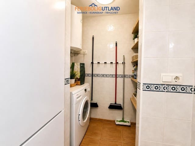 2 sypialnia Bungalow na sprzedaż w Playa Flamenca, Orihuela z basenem garażem - 159 000 € (Ref: 10012272)