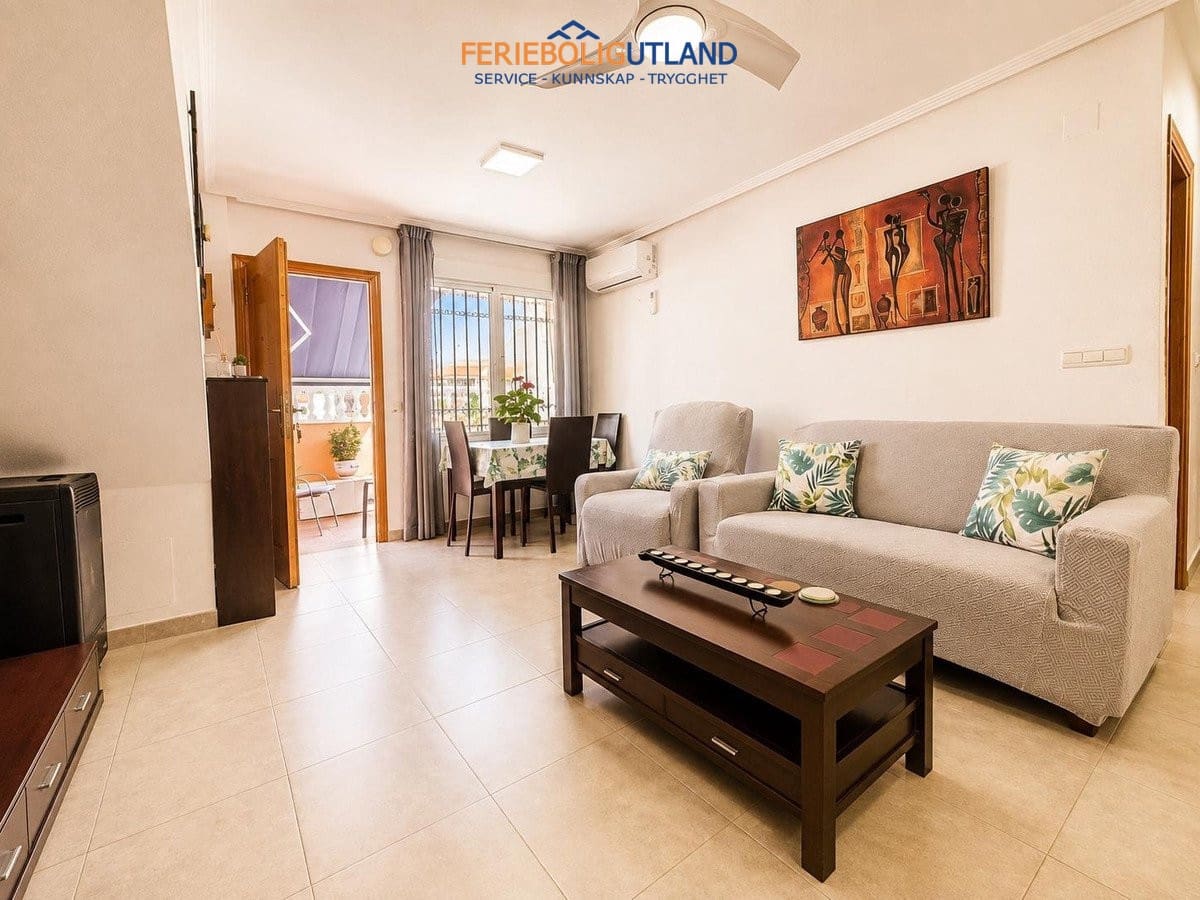 2 sypialnia Bungalow na sprzedaż w Playa Flamenca z basenem garażem - 159 000 € (Ref: 10012272)