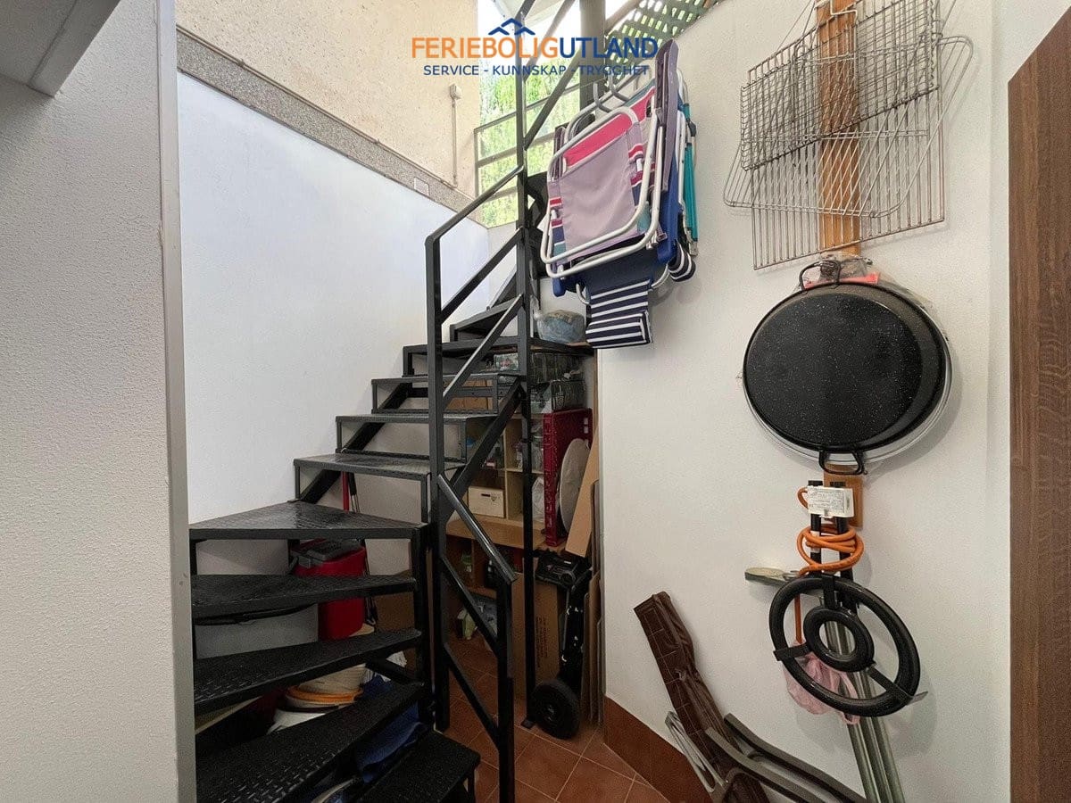 3 slaapkamer Villa te koop in Playa Flamenca met zwembad garage - € 555.000 (Ref: 10012478)