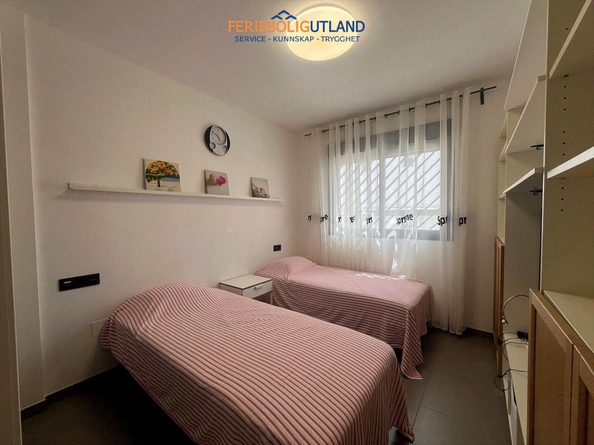 2 bedroom Bungalow for sale in La Zenia with pool garage - € 267,000 (Ref: 10012479)