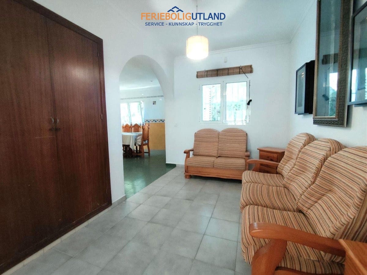 3 chambre Villa/Maison à vendre à Cabo Roig avec piscine garage - 750 000 € (Ref: 10012481)