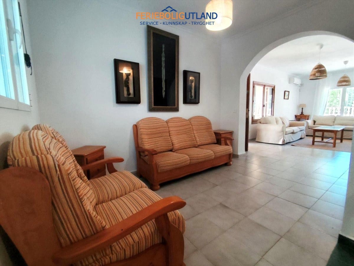3 chambre Villa/Maison à vendre à Cabo Roig avec piscine garage - 750 000 € (Ref: 10012481)