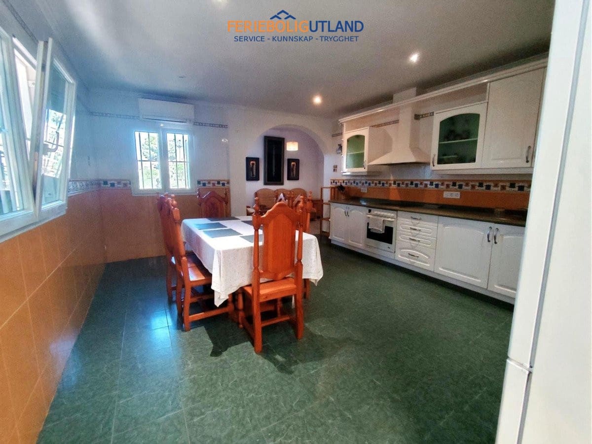 3 chambre Villa/Maison à vendre à Cabo Roig avec piscine garage - 750 000 € (Ref: 10012481)
