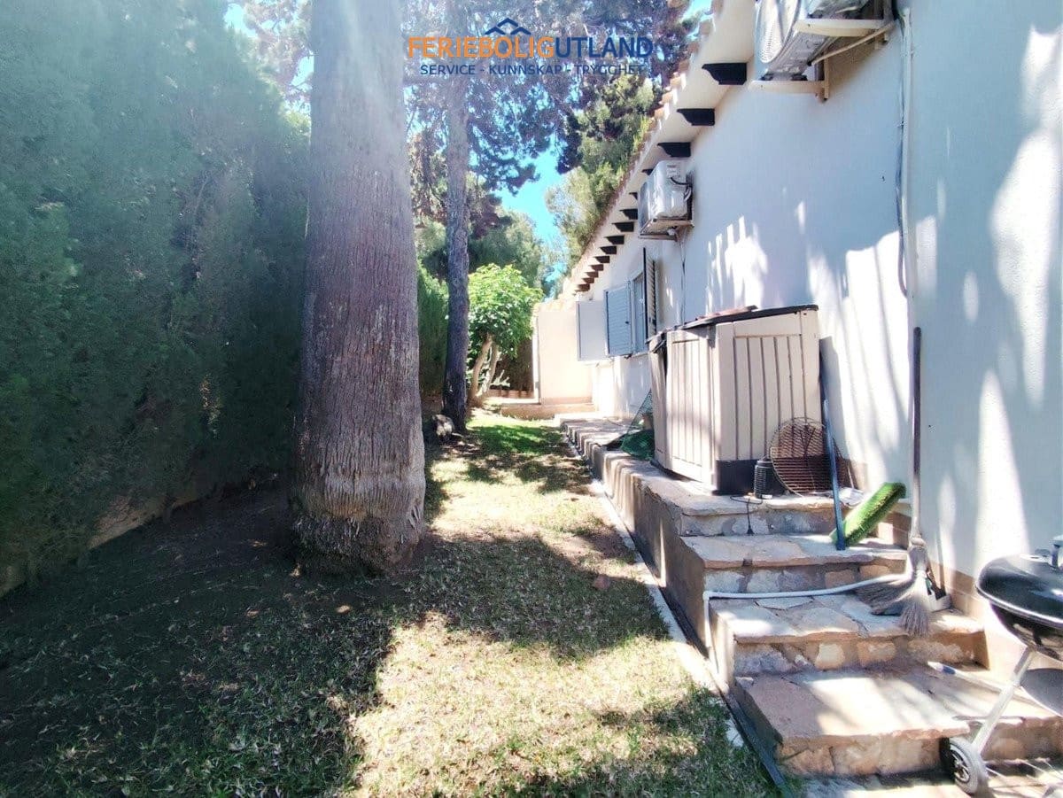 3 chambre Villa/Maison à vendre à Cabo Roig avec piscine garage - 750 000 € (Ref: 10012481)
