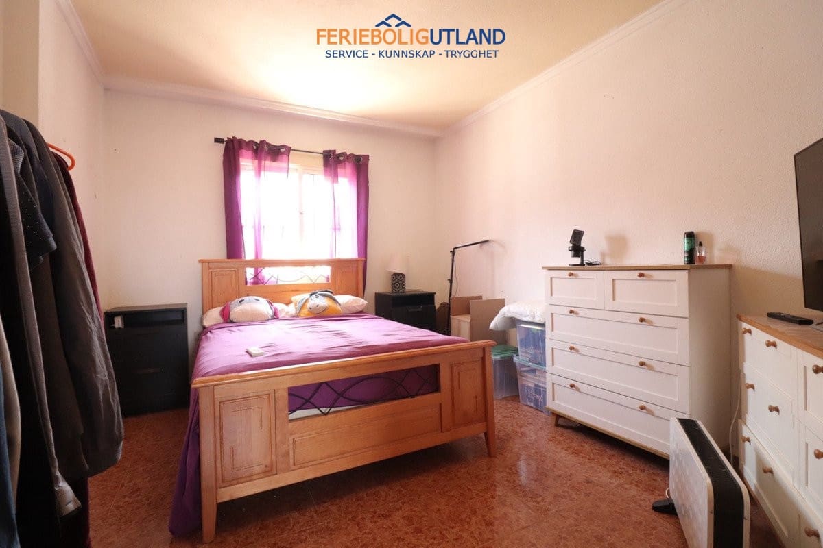 4 sypialnia Dom blizniak na sprzedaż w Benijofar z basenem garażem - 369 950 € (Ref: 10012558)