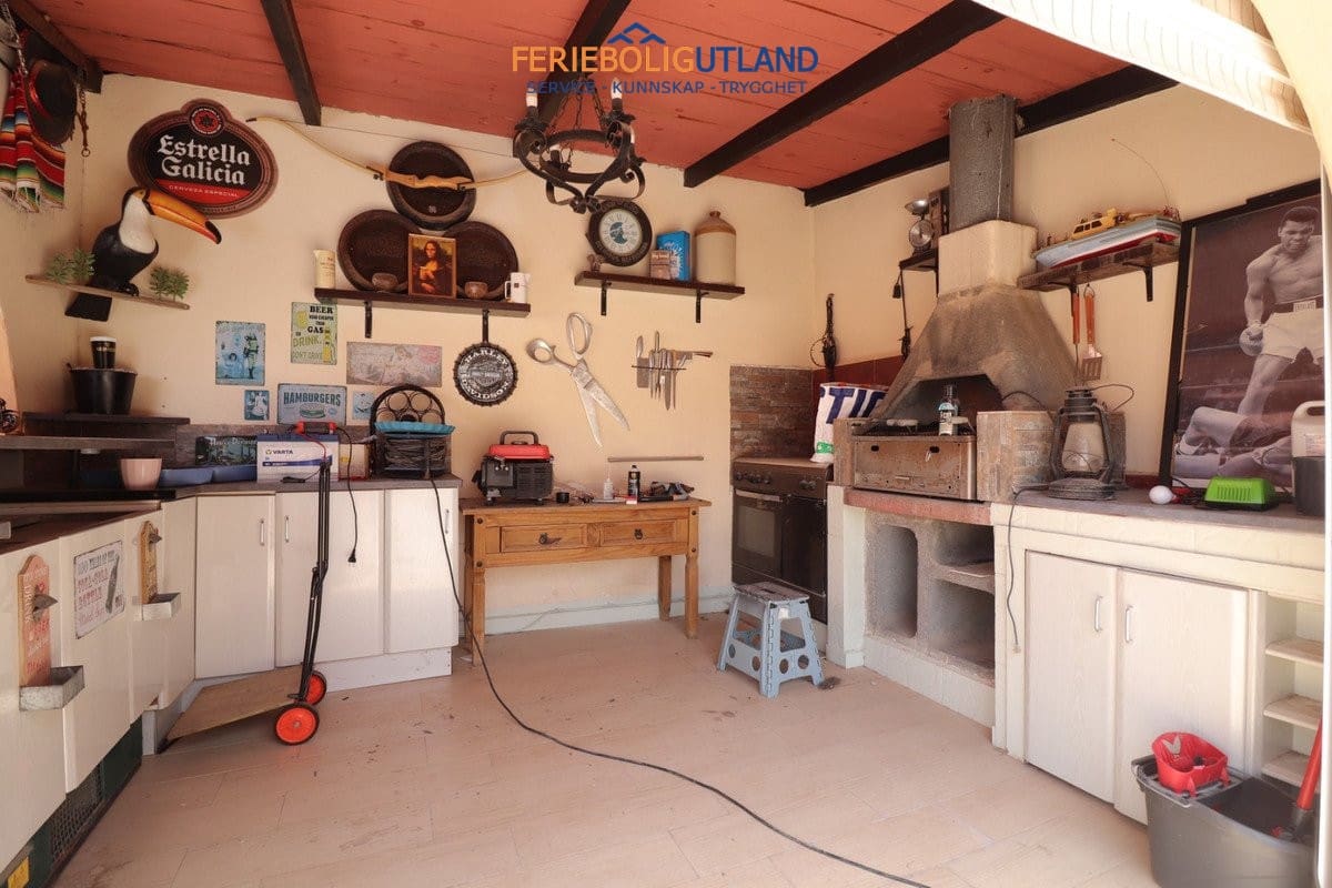 4 sypialnia Dom blizniak na sprzedaż w Benijofar z basenem garażem - 369 950 € (Ref: 10012558)