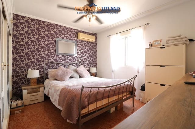 4 sypialnia Dom blizniak na sprzedaż w Benijófar z basenem garażem - 369 950 € (Ref: 10012558)