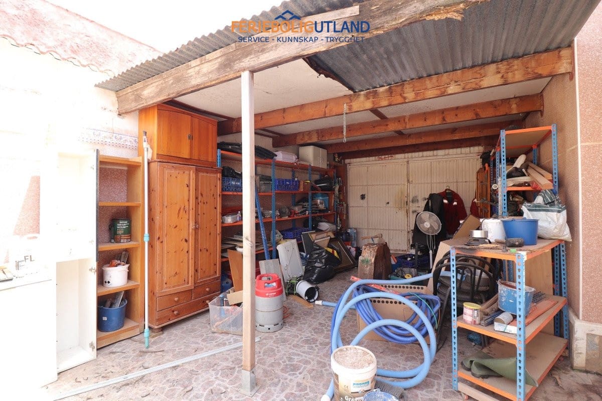 4 sypialnia Dom blizniak na sprzedaż w Benijofar z basenem garażem - 369 950 € (Ref: 10012558)