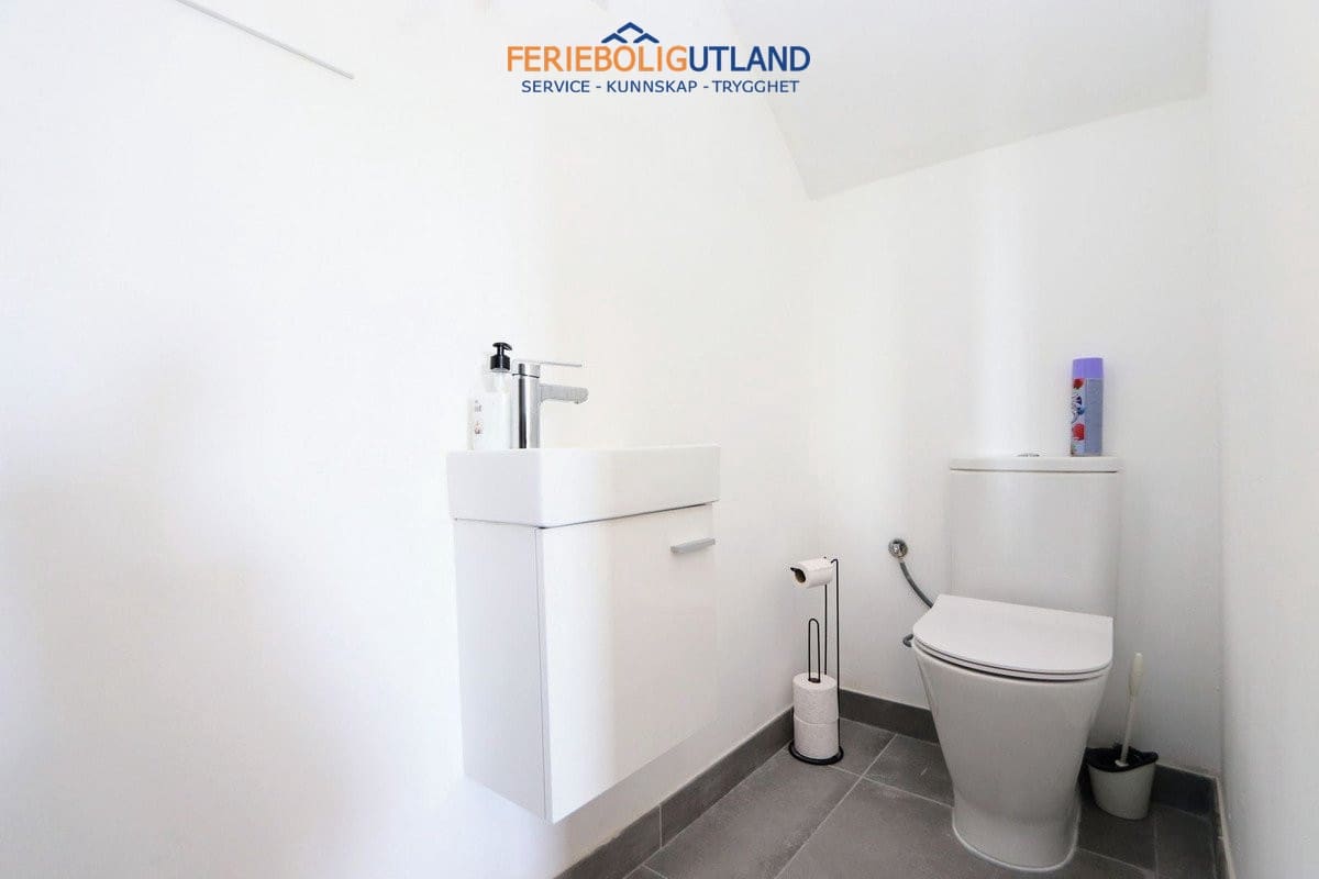 2 sypialnia Willa na sprzedaż w Villamartin z basenem garażem - 218 000 € (Ref: 10012559)