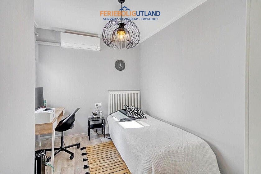 3 soveværelse Byhus til salg i Los Altos med swimmingpool - € 315.000 (Ref: 10012560)