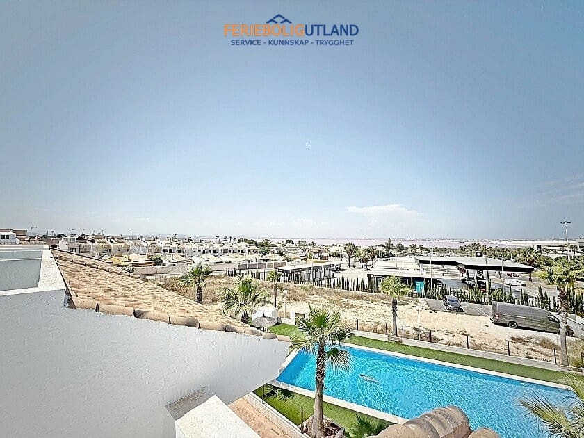 3 soveværelse Byhus til salg i Los Altos med swimmingpool - € 315.000 (Ref: 10012560)