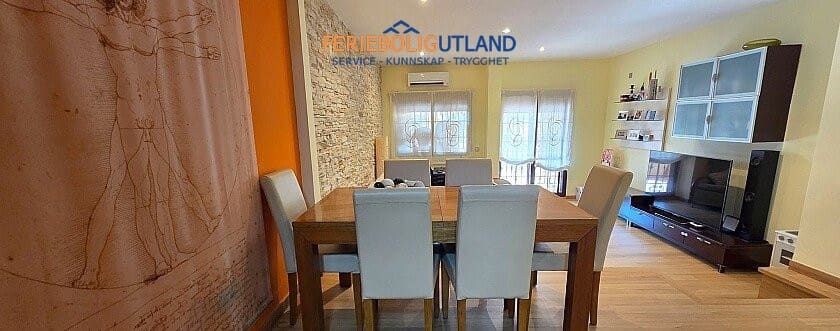 3 soverom Hus til salgs i La Mata med svømmebasseng garasje - € 349 900 (Ref: 10012562)
