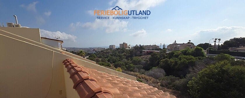 3 soverom Hus til salgs i La Mata med svømmebasseng garasje - € 349 900 (Ref: 10012562)