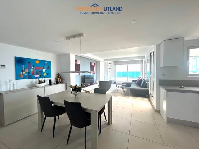 3 bedroom Penthouse for sale in Punta Prima, Orihuela with pool garage - € 795,000 (Ref: 10012563)