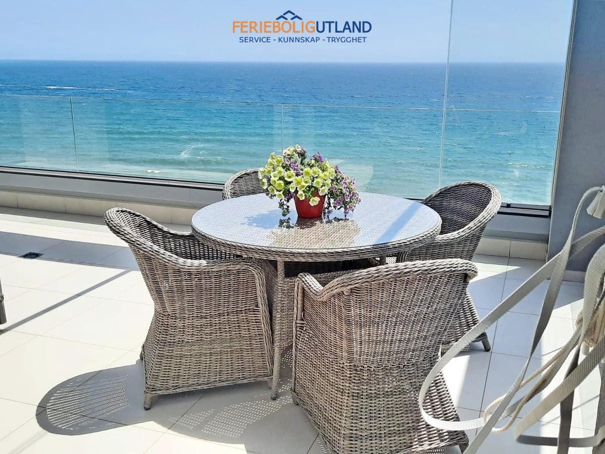 3 bedroom Penthouse for sale in Orihuela Costa with pool garage - € 795,000 (Ref: 10012563)