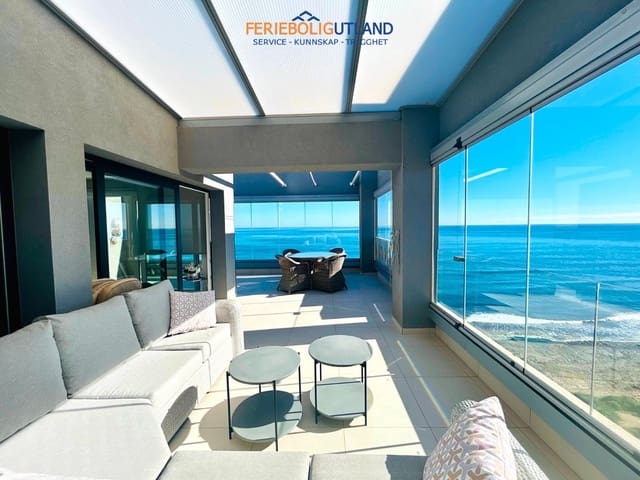 3 bedroom Penthouse for sale in Punta Prima, Orihuela with pool garage - € 795,000 (Ref: 10012563)