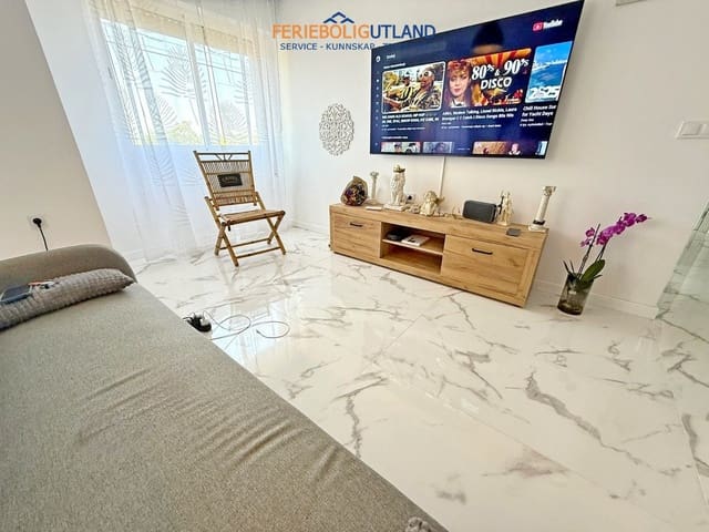 2 chambre Appartement à vendre à Punta Prima, Orihuela avec piscine - 275 000 € (Ref: 10012564)