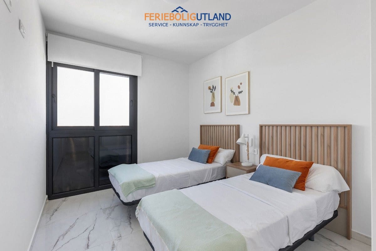 2 soveværelse Penthouse til salg i Orihuela Costa med swimmingpool garage - € 495.000 (Ref: 10012565)