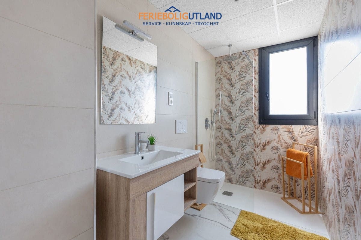 2 soveværelse Penthouse til salg i Orihuela Costa med swimmingpool garage - € 495.000 (Ref: 10012565)