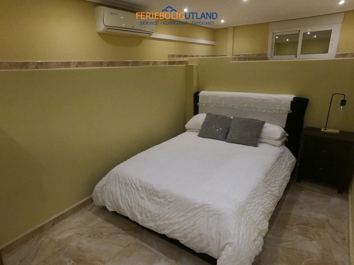 5 Zimmer Villa zu verkaufen in Algorfa mit Pool Garage - 780.000 € (Ref: 10012566)