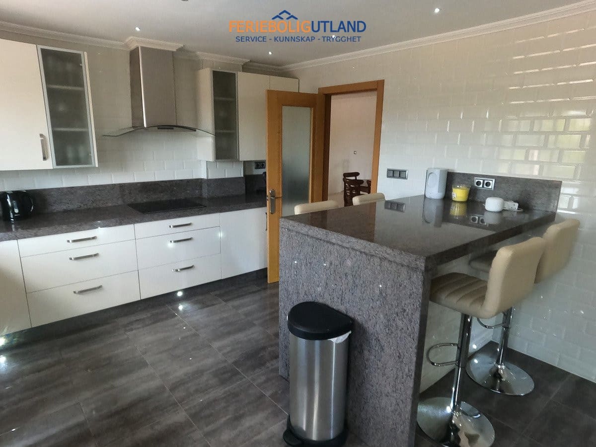 5 Zimmer Villa zu verkaufen in Algorfa mit Pool Garage - 780.000 € (Ref: 10012566)