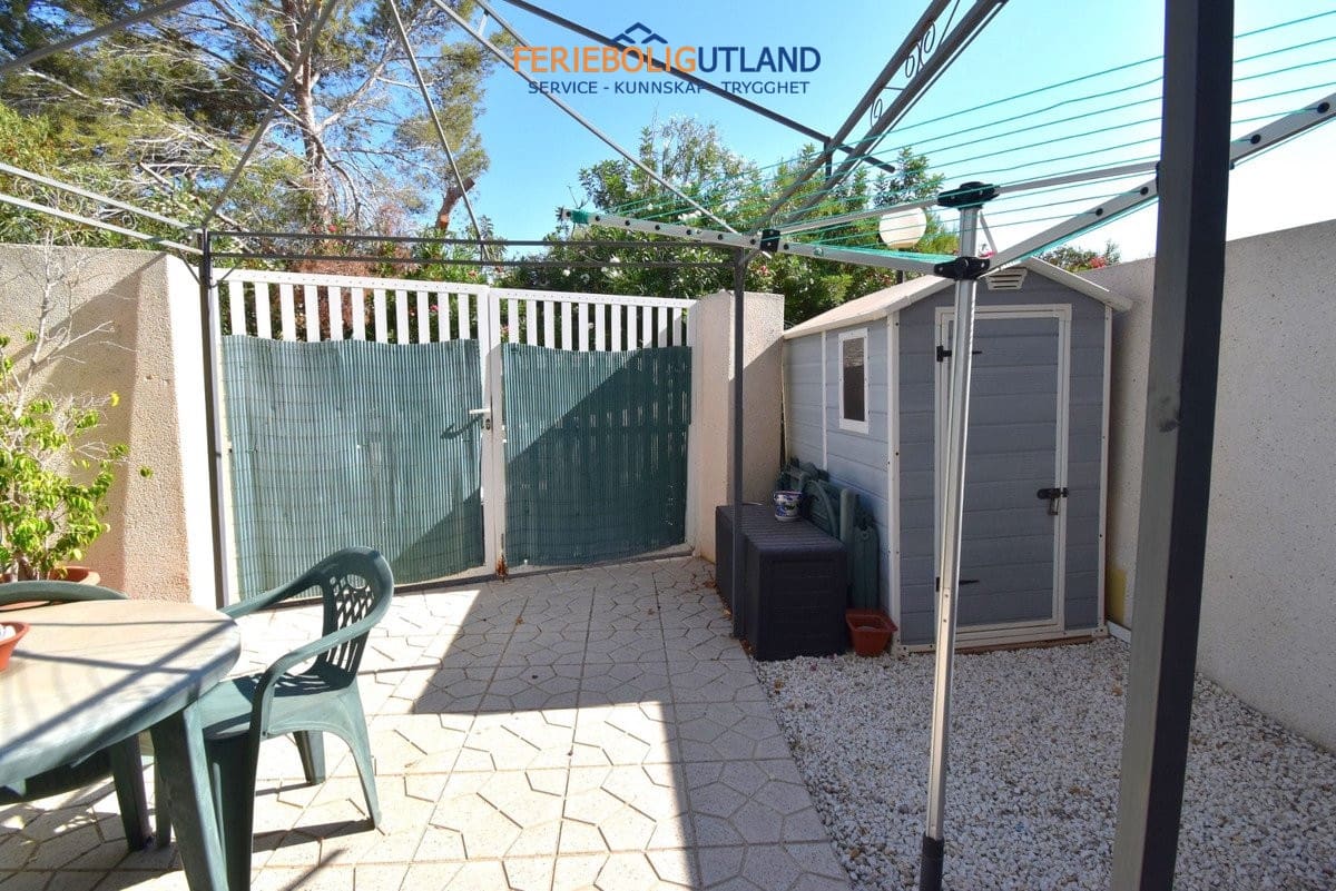4 slaapkamer Huis te koop in Playa Flamenca met zwembad garage - € 290.000 (Ref: 10012567)