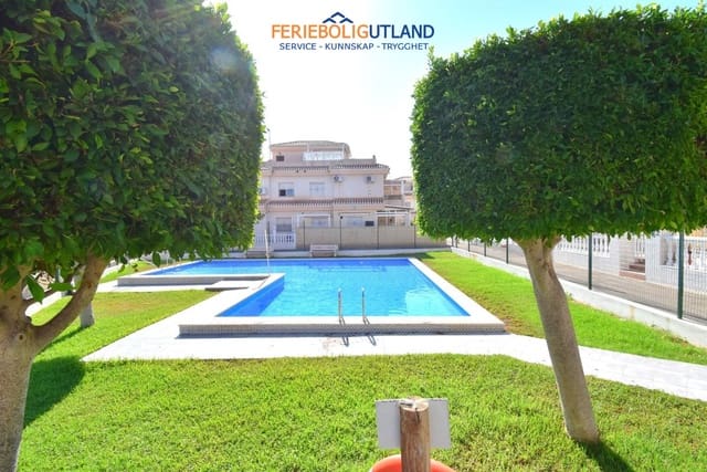 4 slaapkamer Huis te koop in Playa Flamenca, Orihuela met zwembad garage - € 290.000 (Ref: 10012567)