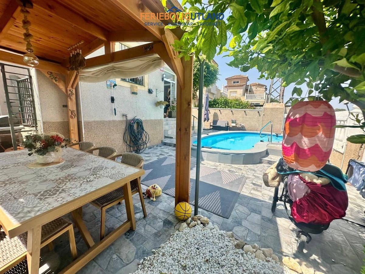 3 sovrum Villa till salu i Algorfa med pool garage - 296 000 € (Ref: 10012569)