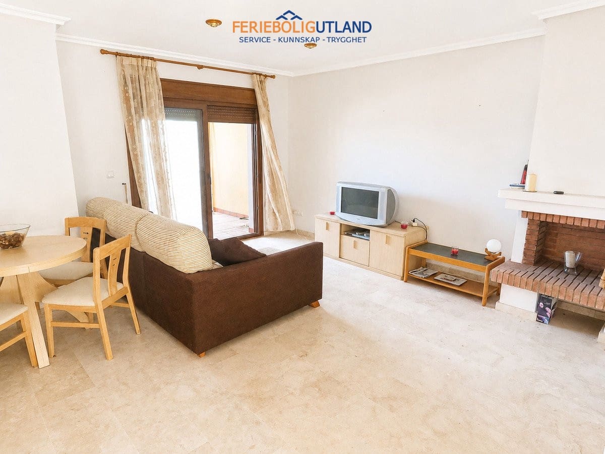 2 bedroom Apartment for sale in Algorfa with pool garage - € 184,995 (Ref: 10012570)