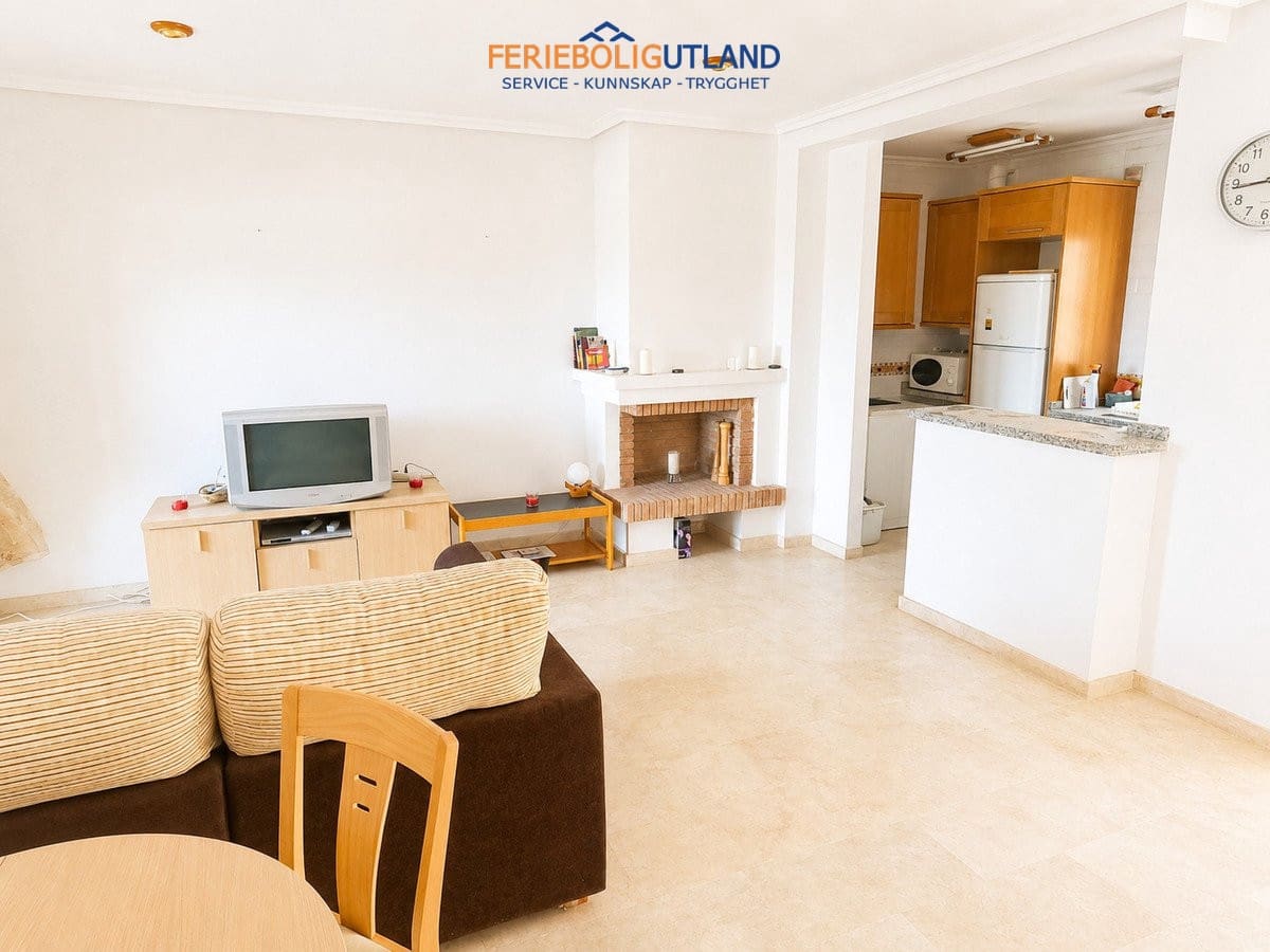 2 bedroom Apartment for sale in Algorfa with pool garage - € 184,995 (Ref: 10012570)