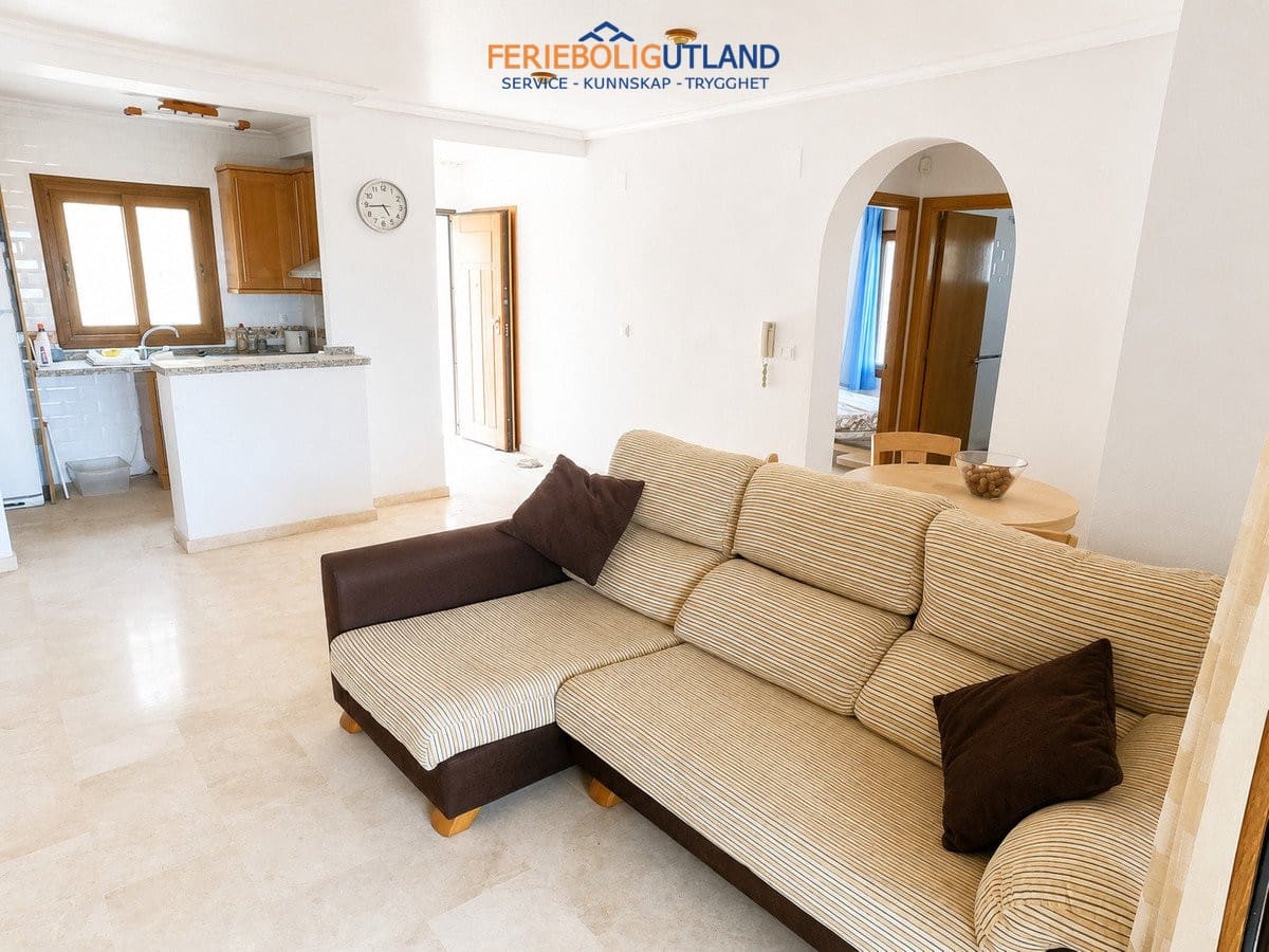 2 bedroom Apartment for sale in Algorfa with pool garage - € 184,995 (Ref: 10012570)