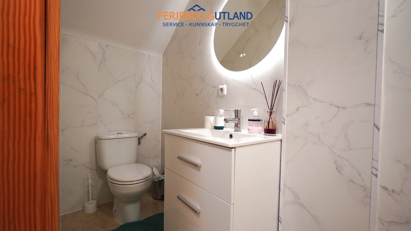 3 chambre Maison de Ville à vendre à Playa Flamenca avec piscine - 229 000 € (Ref: 10019365)